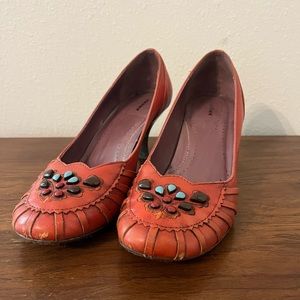 Bronx Round Toe heels with gemstone detail